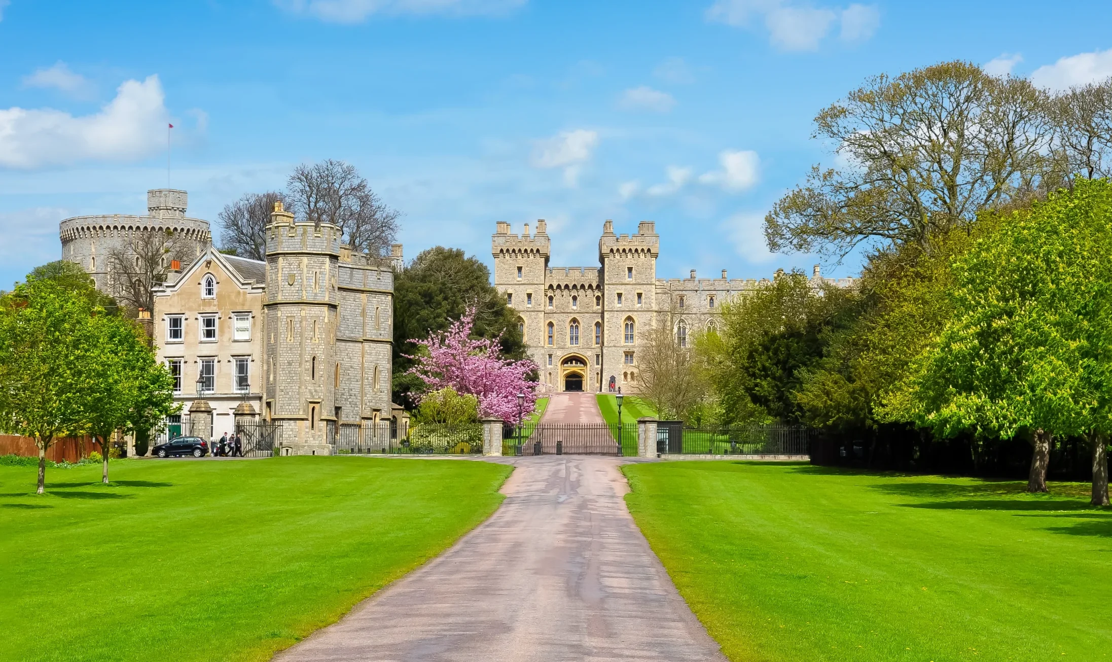 Windsor Castle seen on walking tour