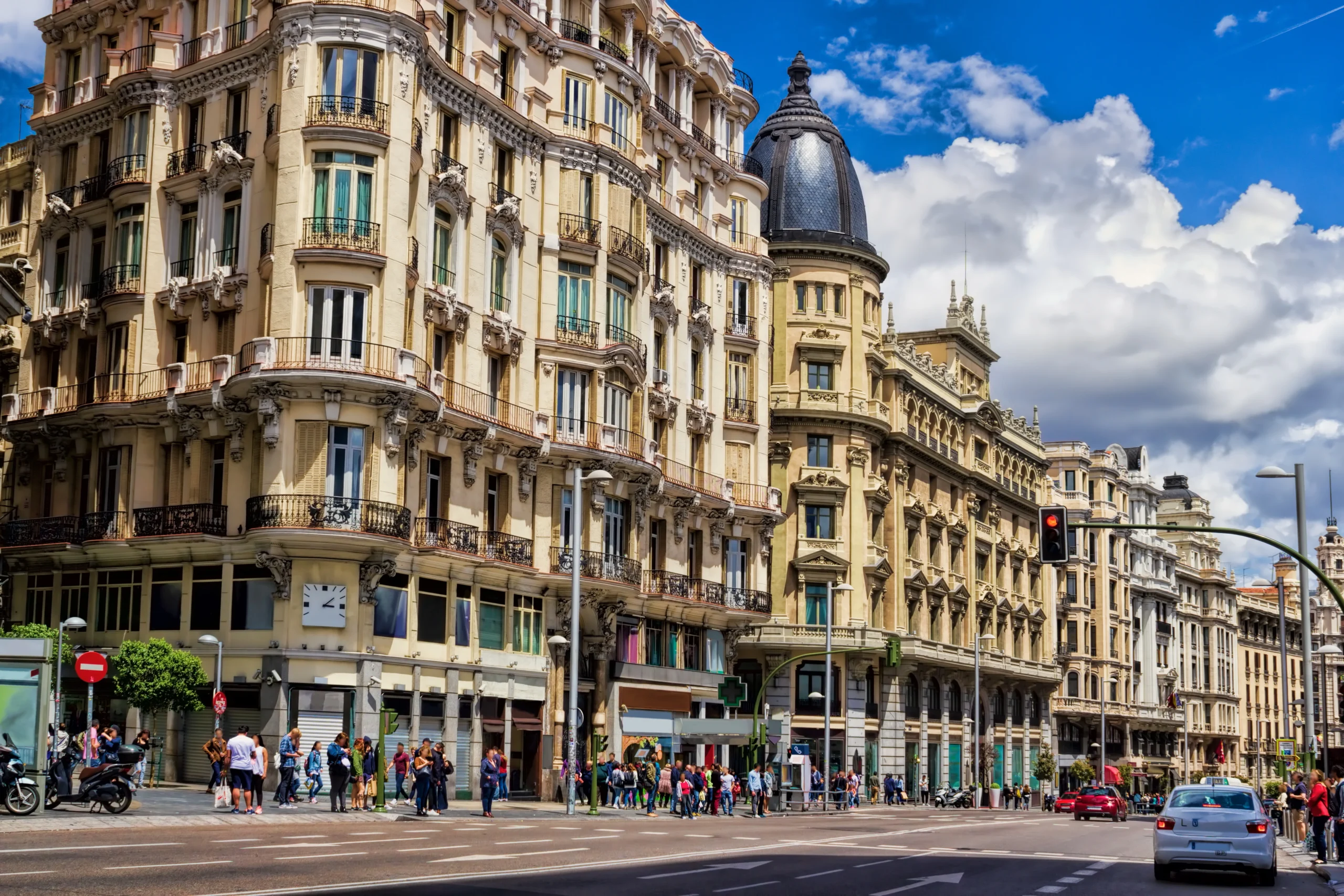 Busy Gran Via on a sunny day during Madrid by E-Bike experience
